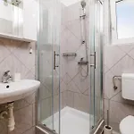 Apartament Iva *