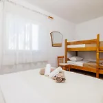 Iva * Crikvenica