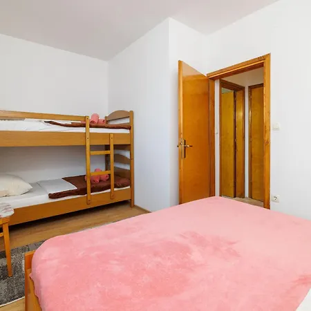 Apartment Iva Crikvenica