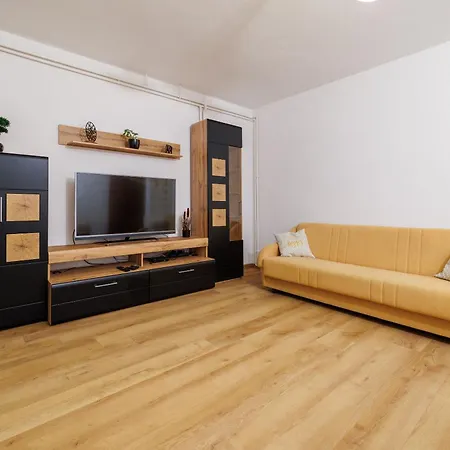 Apartament Iva *