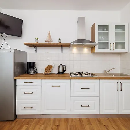 Apartment Iva *