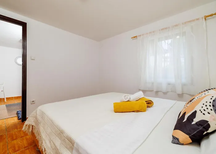 Iva 아파트 크리크베니카